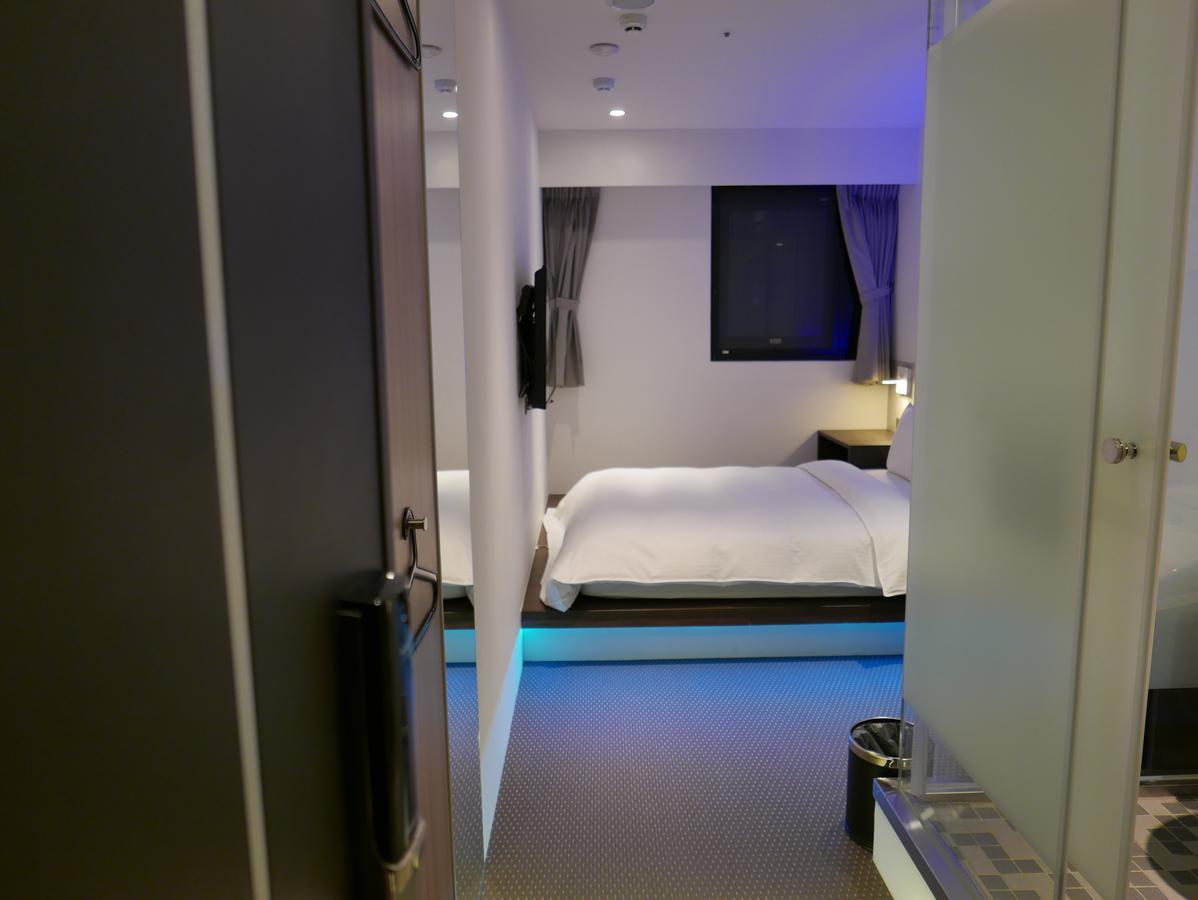 泊居旅店二館 Oursinn Hotel 2 Тайпей Екстериор снимка